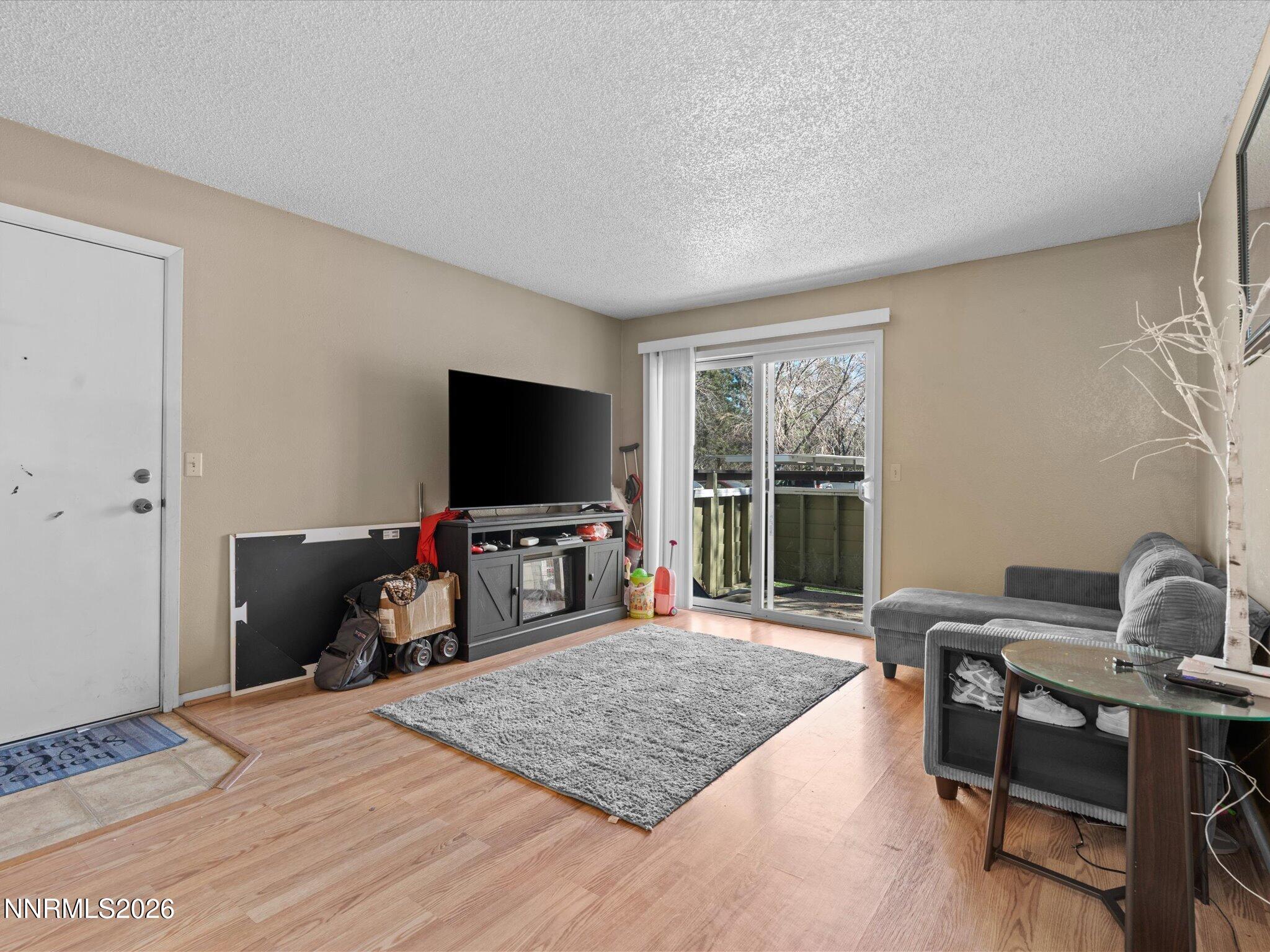 7680 Bluestone Drive, Unit 411 Reno, NV 89511 - Photo 5 of 25 06-7680 Bluestone Dr - Unit 411-105