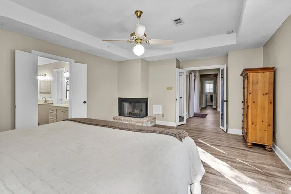 $425,000 | 2230 Foreland Drive, Houston, TX 77077