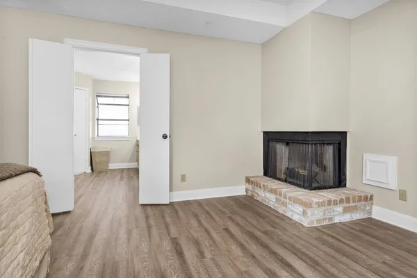 $425,000 | 2230 Foreland Drive, Houston, TX 77077