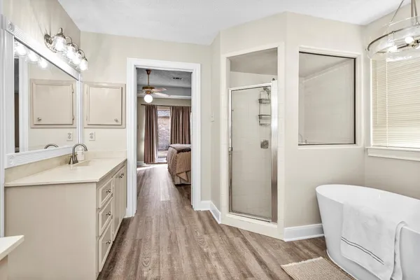 $425,000 | 2230 Foreland Drive, Houston, TX 77077