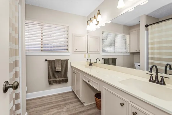 $425,000 | 2230 Foreland Drive, Houston, TX 77077