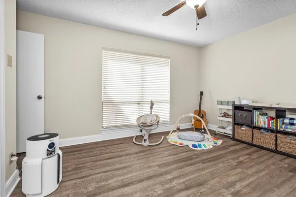 $425,000 | 2230 Foreland Drive, Houston, TX 77077