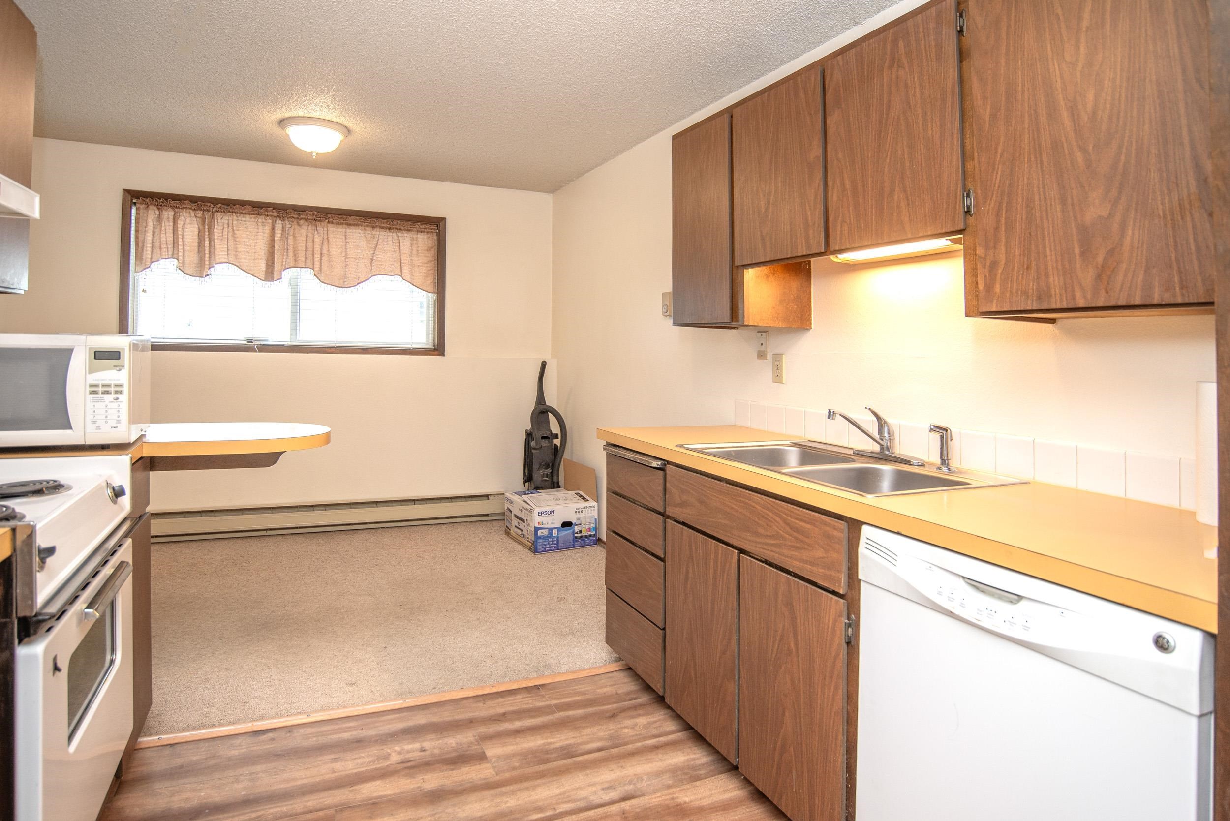 310 North Raymond Road, Unit D2 Spokane Valley, WA 99206 - Photo 5 of 17 Gallery Image 5