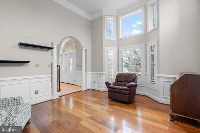 $1,799,000 | 16503 Loneoak Place, Hamilton, VA 20158