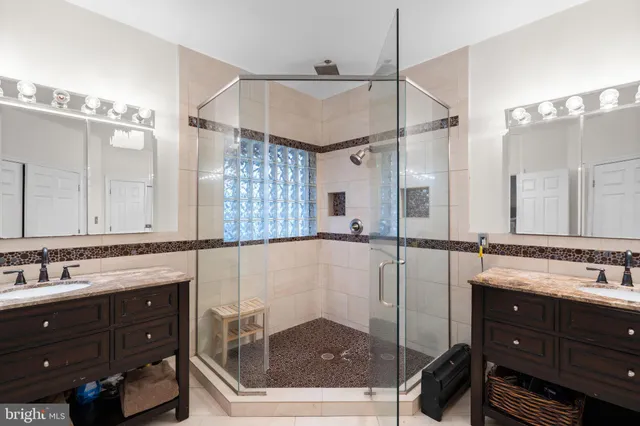 $1,799,000 | 16503 Loneoak Place, Hamilton, VA 20158