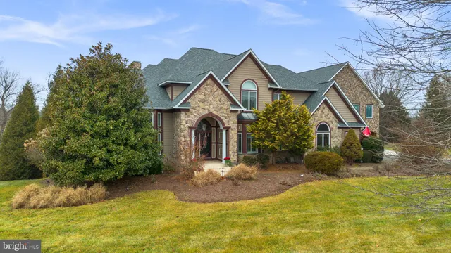 $1,799,000 | 16503 Loneoak Place, Hamilton, VA 20158