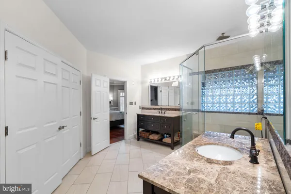 $1,499,000 | 16503 Loneoak Place, Hamilton, VA 20158