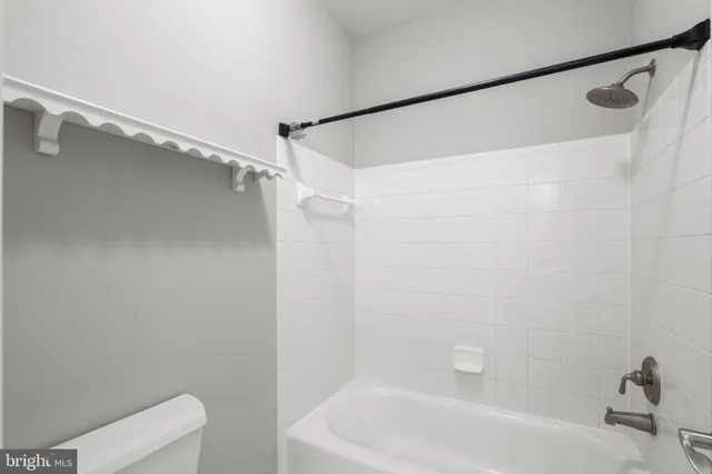 $1,799,000 | 16503 Loneoak Place, Hamilton, VA 20158