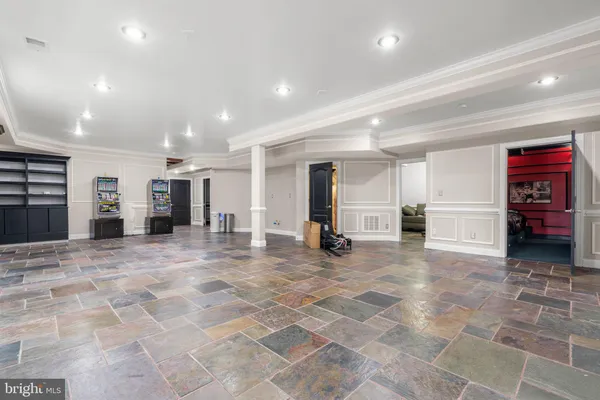 $1,499,000 | 16503 Loneoak Place, Hamilton, VA 20158