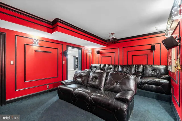 $1,799,000 | 16503 Loneoak Place, Hamilton, VA 20158