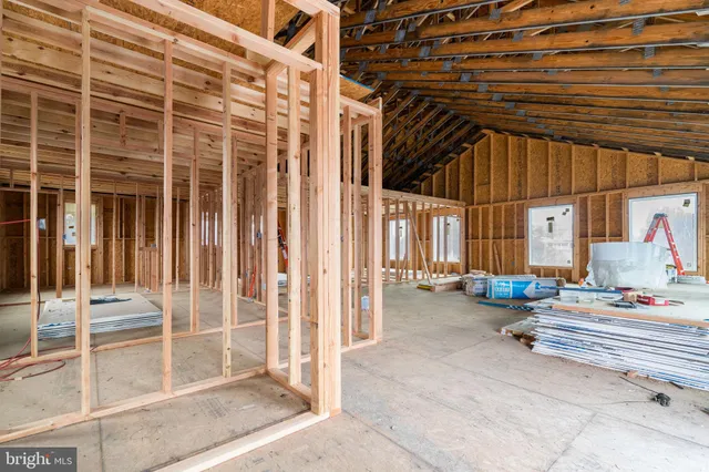 $1,799,000 | 16503 Loneoak Place, Hamilton, VA 20158