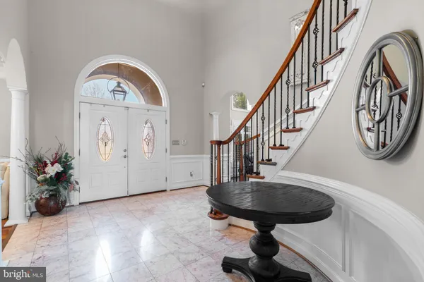 $1,499,000 | 16503 Loneoak Place, Hamilton, VA 20158