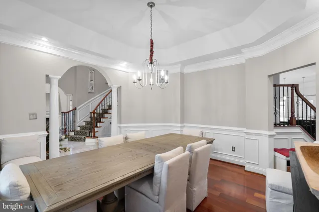 $1,799,000 | 16503 Loneoak Place, Hamilton, VA 20158