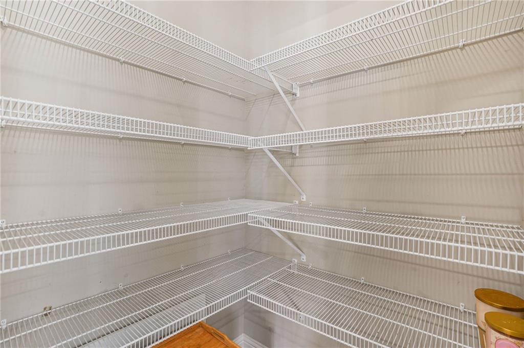 955 Gardiner Circle Suwanee, GA 30024 - Photo 14 of 44 a view of a bathtub