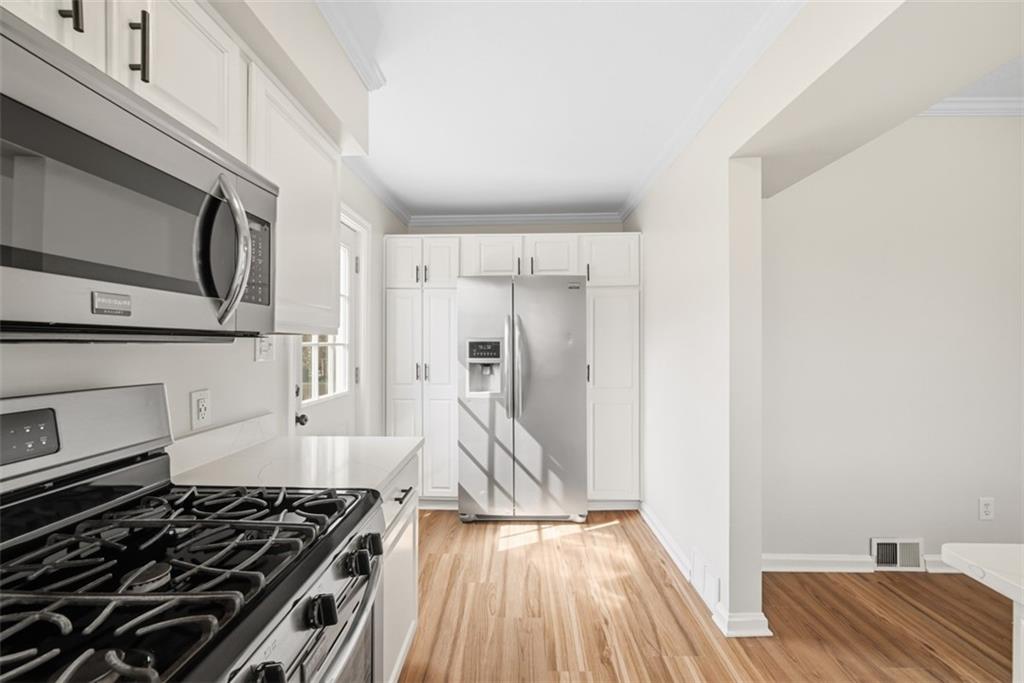 200 Clark Street Mars, PA 16046 - Photo 17 of 50