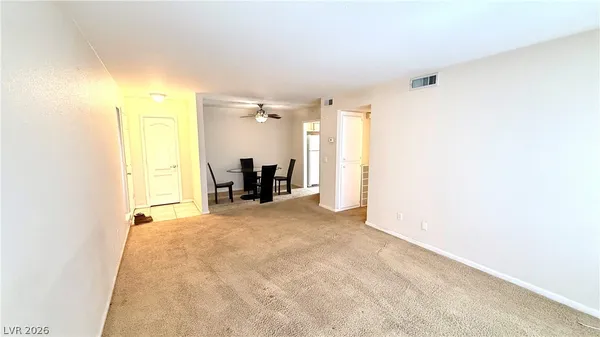 $1,025 | 2822 Loveland Drive, Unit 1406, Las Vegas, NV 89109