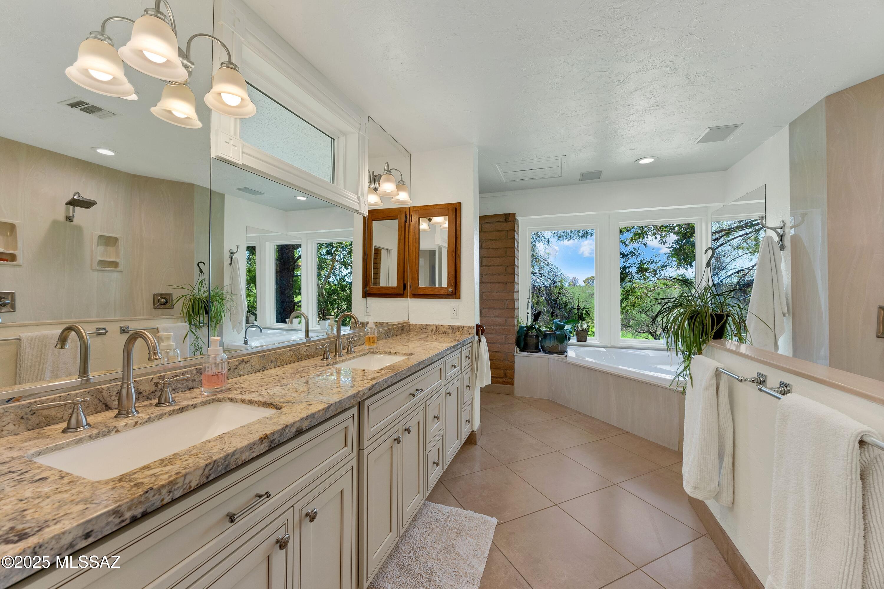 8540 East Woodland Road Tucson, AZ 85749 - Photo 32 of 53