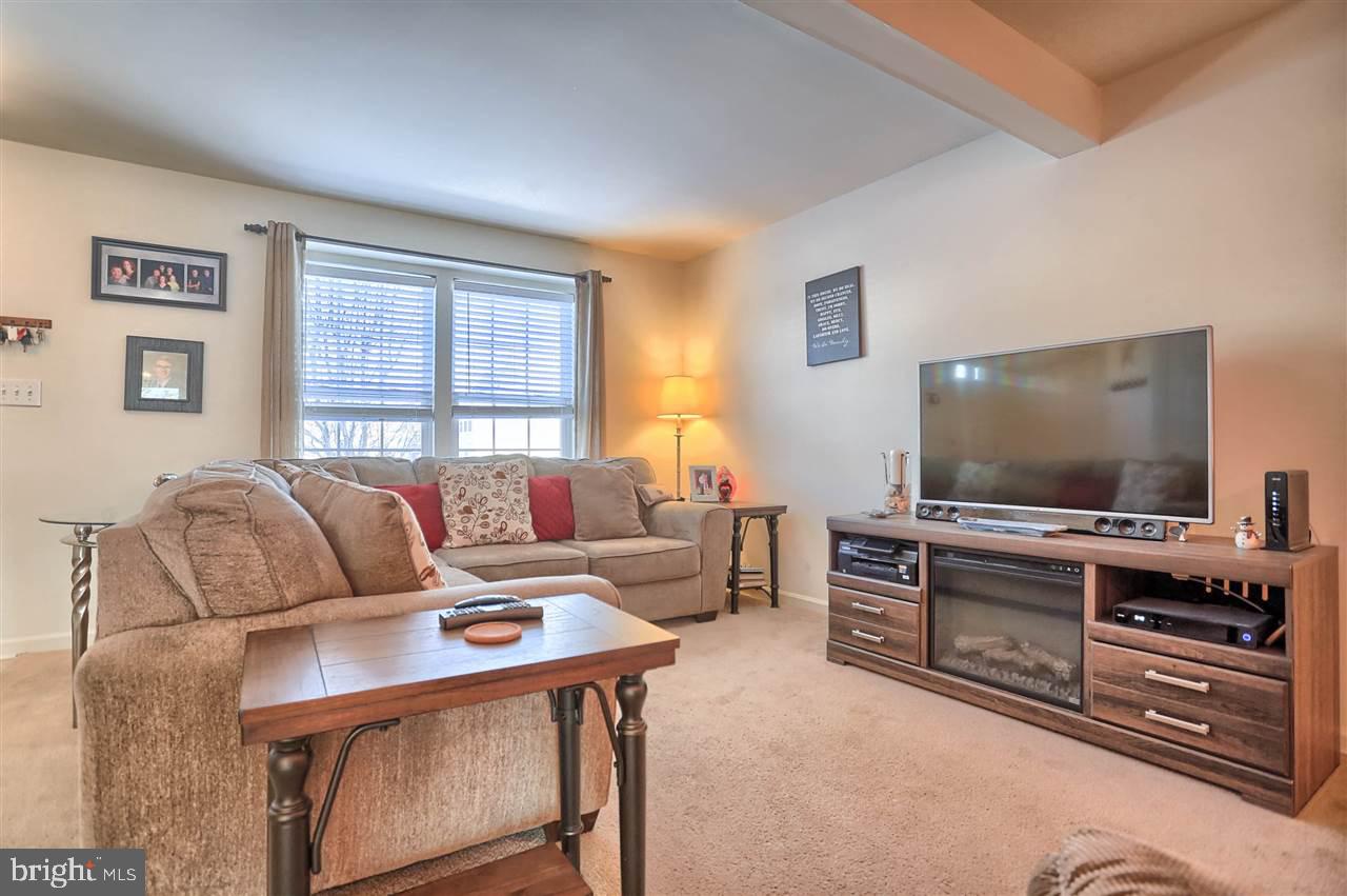 64 Forest Circle Hanover, PA 17331 - Photo 3 of 27 Gallery Image 3