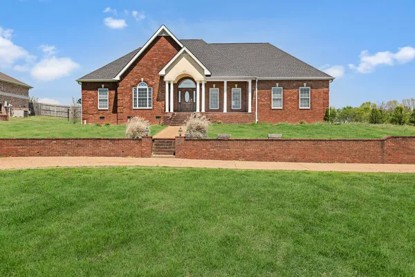 $650,000 | 1815 Hartsville Pike, Gallatin, TN 37066