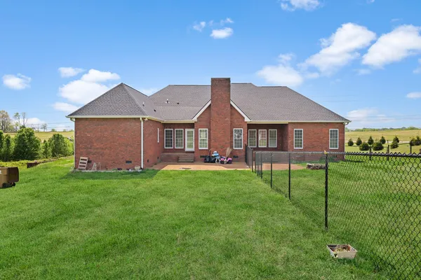 $650,000 | 1815 Hartsville Pike, Gallatin, TN 37066