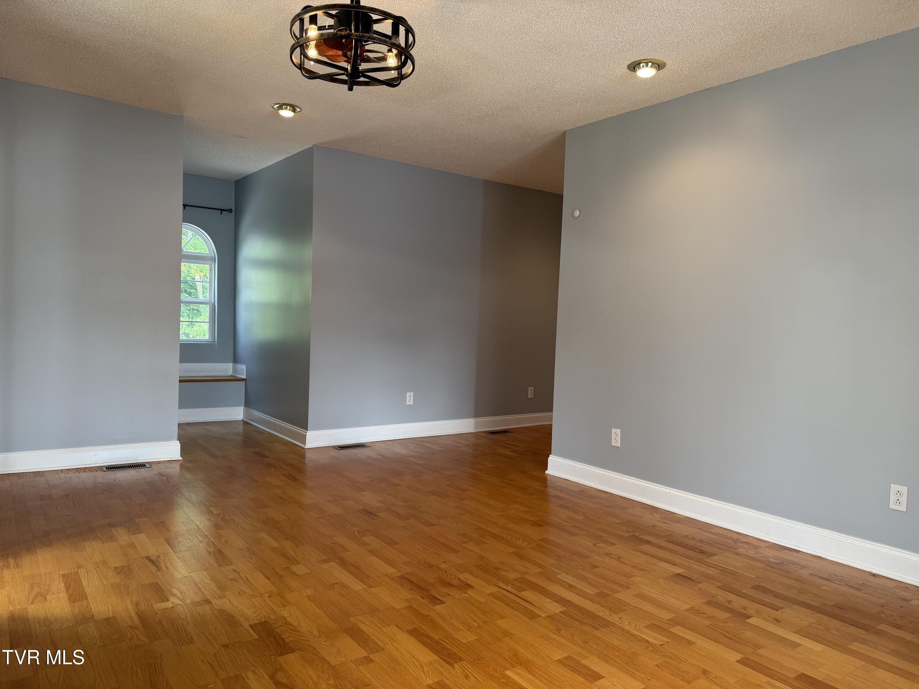 877 Summer Sound Road Piney Flats, TN 37686 - Photo 73 of 94 64