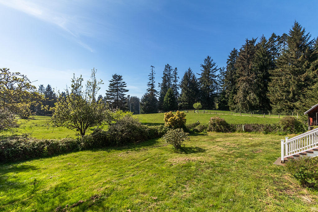 1255 Alder Grove Road Arcata, CA 95521 - Photo 16 of 72