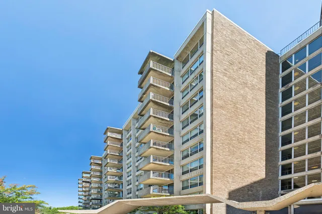 a front view of a building