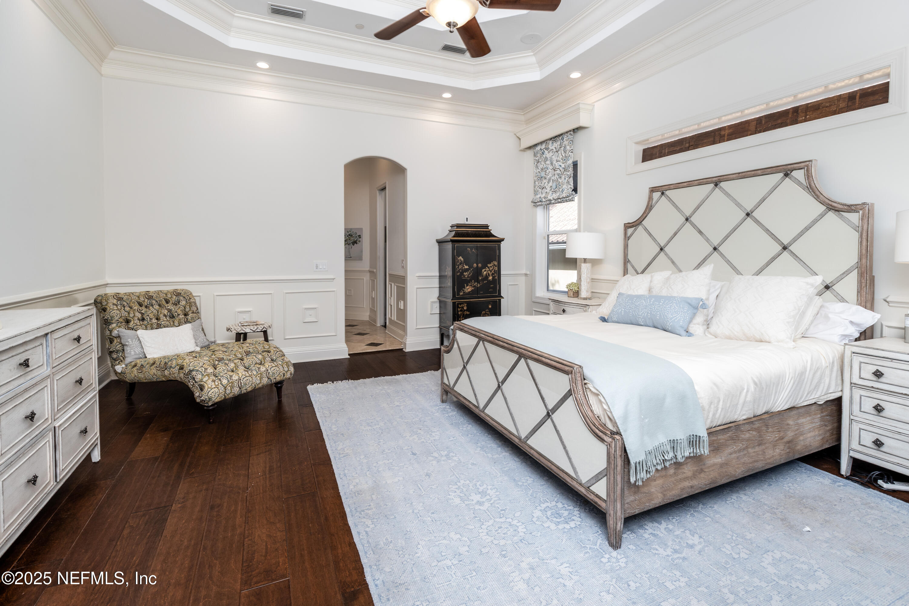 1868 Christopher Point Road South Jacksonville, FL 32217 - Photo 26 of 70 Detailed ceiling