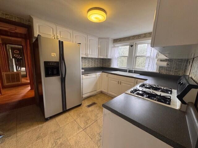 243 Callie Jones Road Chatsworth, GA 30705 - Photo 6 of 20 243 Callie Jones kitchen