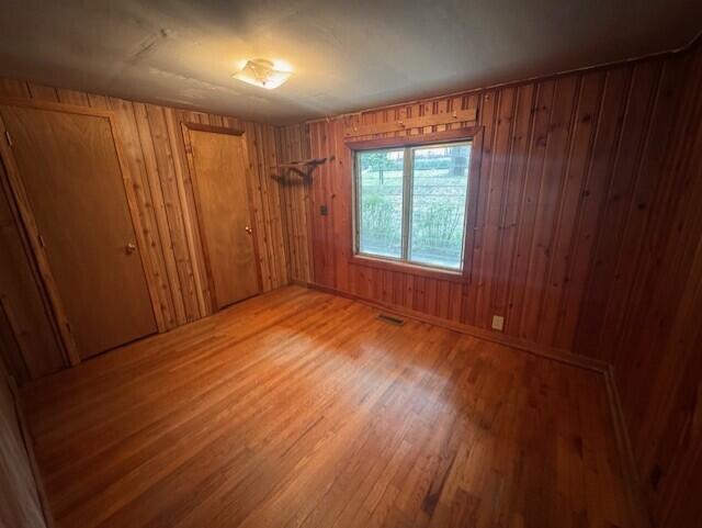 243 Callie Jones Road Chatsworth, GA 30705 - Photo 9 of 20 243 Callie Jones master bedroom