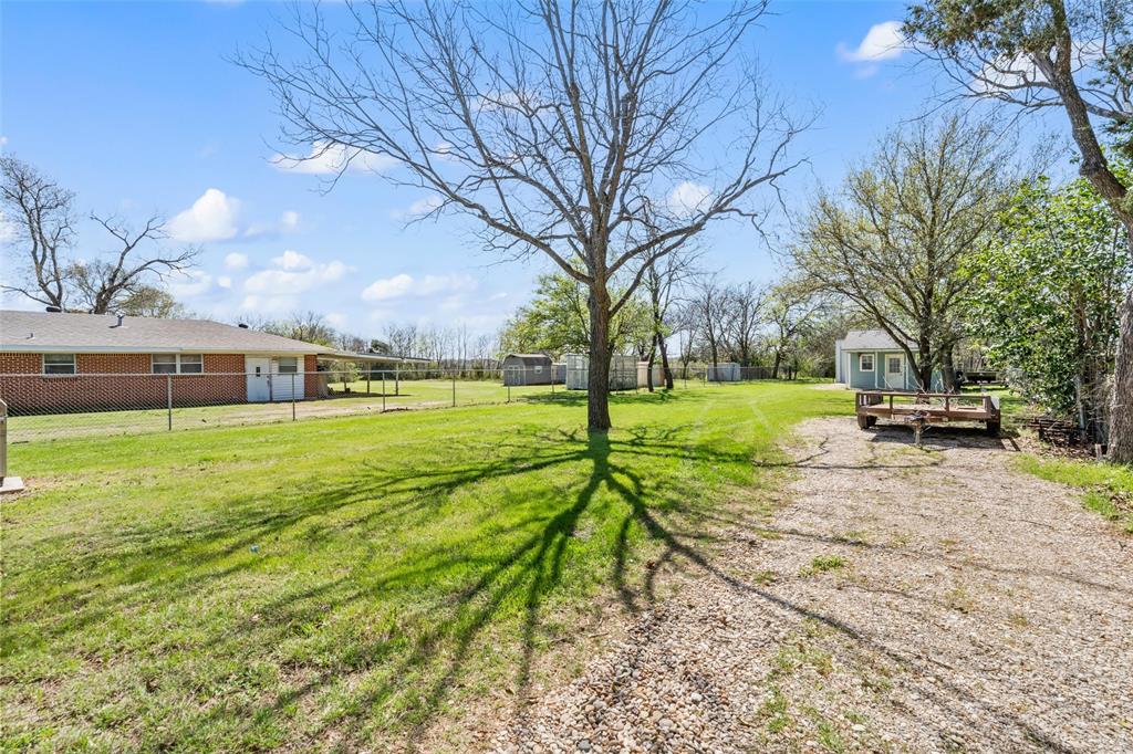 710 South Old Temple Road Lorena, TX 76655 - Photo 15 of 19 View of yard