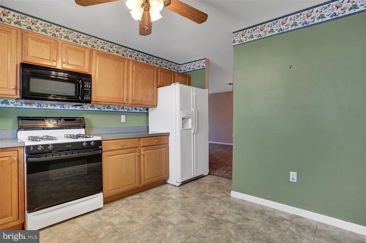 697 Hayley Road York, PA 17404 - Photo 14 of 27 Gallery Image 14