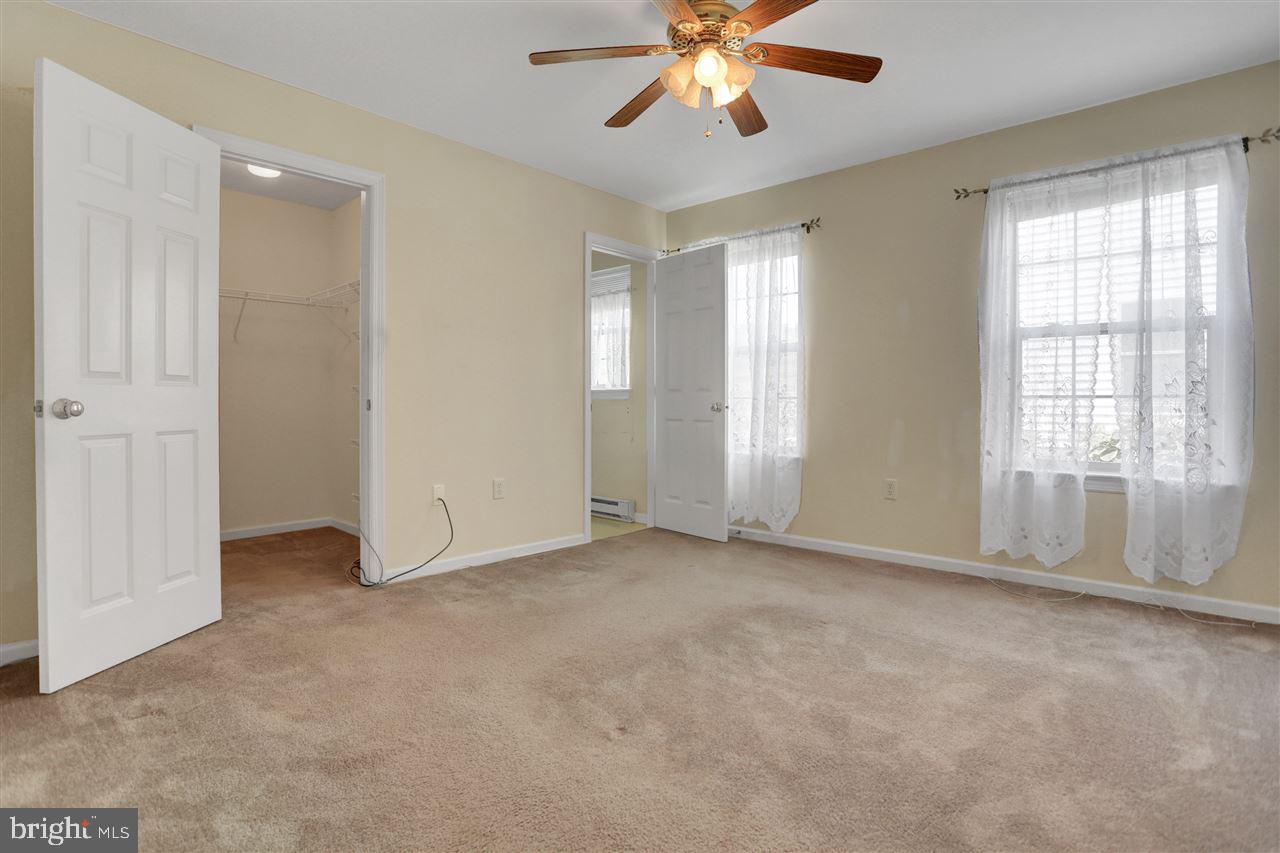697 Hayley Road York, PA 17404 - Photo 18 of 27 Gallery Image 18