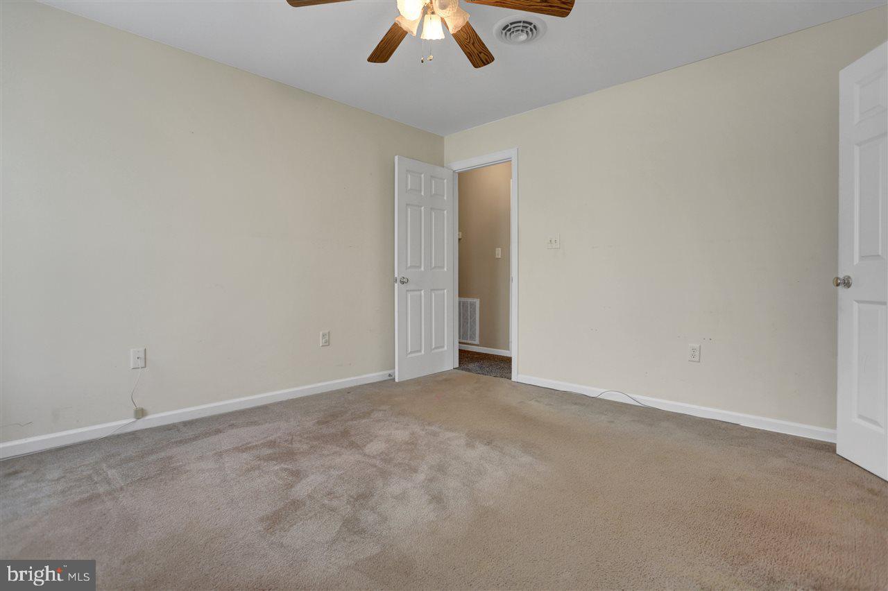 697 Hayley Road York, PA 17404 - Photo 20 of 27 Gallery Image 20