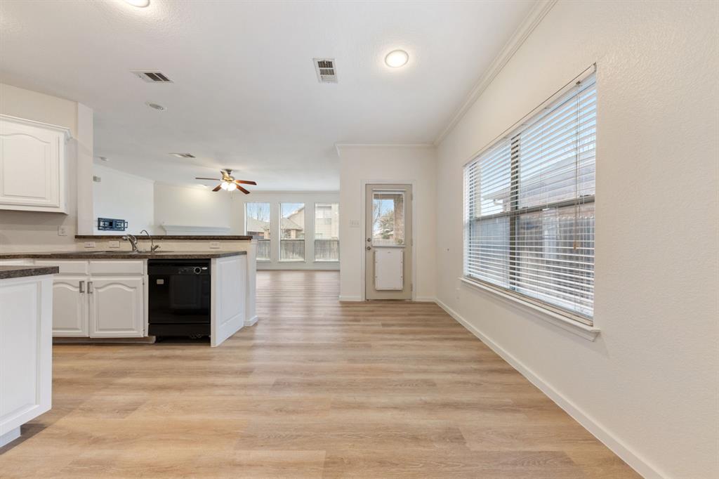 1164 Roping Reins Way Haslet, TX 76052 - Photo 13 of 35