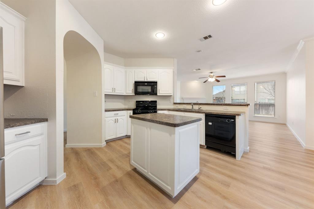 1164 Roping Reins Way Haslet, TX 76052 - Photo 17 of 35