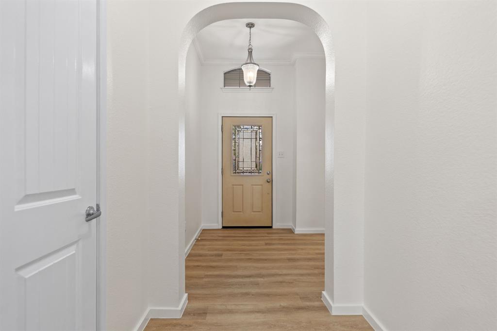 1164 Roping Reins Way Haslet, TX 76052 - Photo 3 of 35