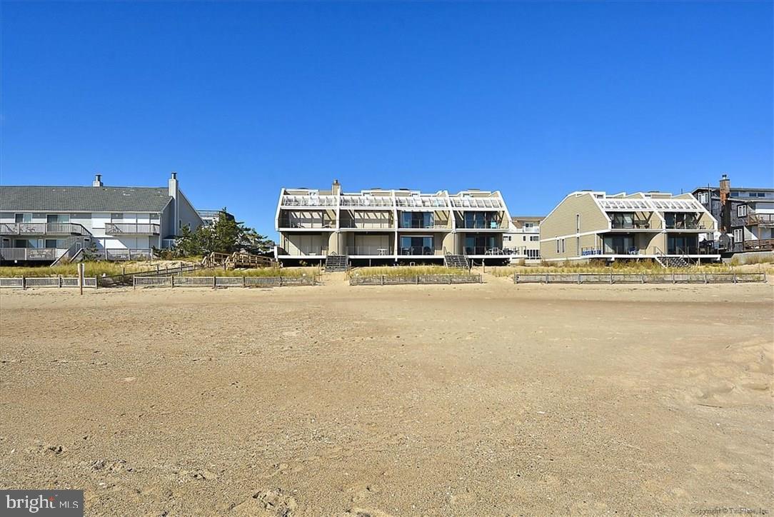 29181 Ocean Road, Unit 4 Bethany Beach, DE 19930 - Photo 2 of 26 Gallery Image 2