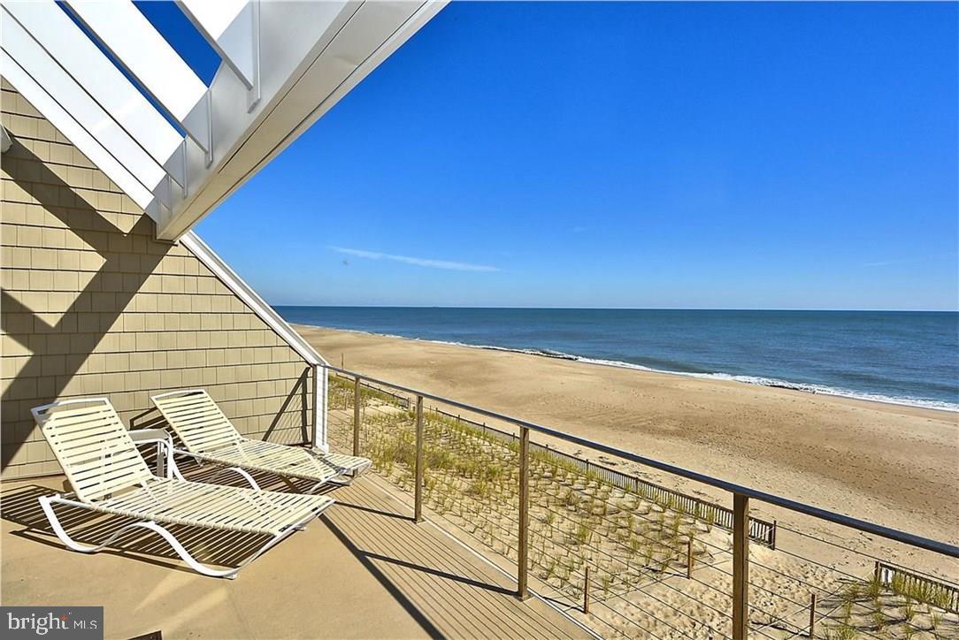 29181 Ocean Road, Unit 4 Bethany Beach, DE 19930 - Photo 18 of 26 Gallery Image 18