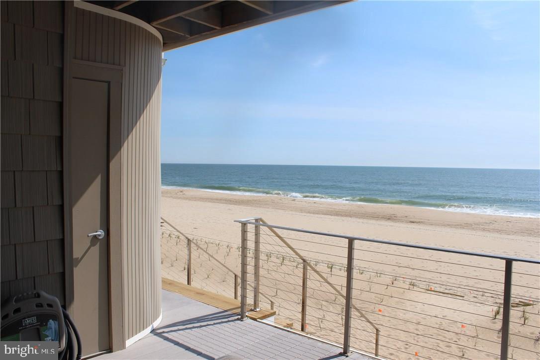 29181 Ocean Road, Unit 4 Bethany Beach, DE 19930 - Photo 5 of 26 Gallery Image 5