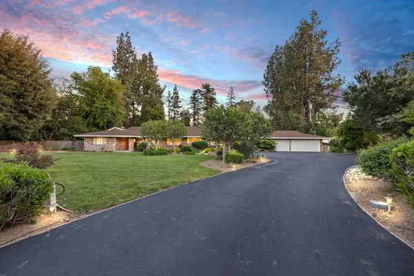 $1,799,000 | 101 West Gibson Road, Woodland, CA 95695