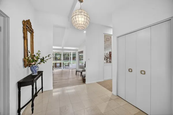 $1,799,000 | 101 West Gibson Road, Woodland, CA 95695