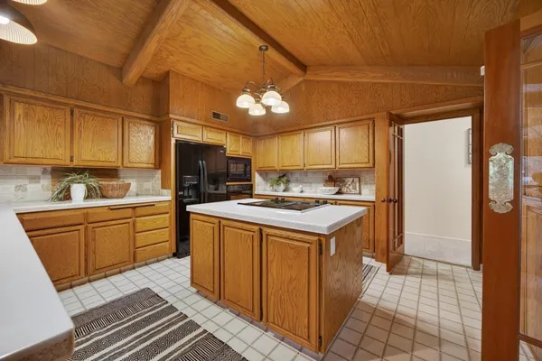 $1,799,000 | 101 West Gibson Road, Woodland, CA 95695