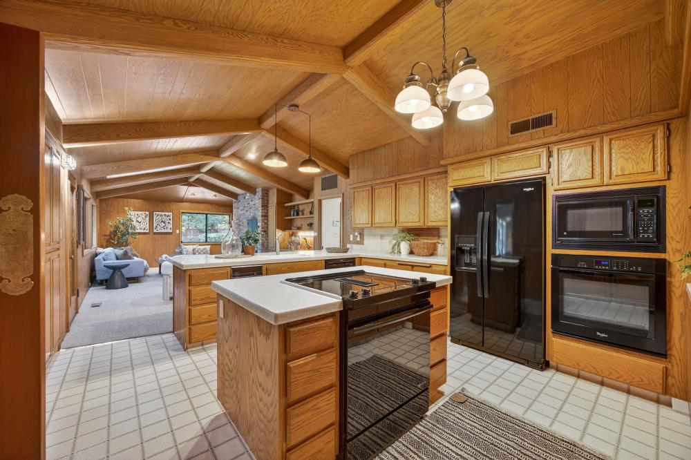 101 West Gibson Road Woodland, CA 95695 - Photo 59 of 99