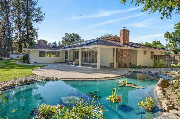 $1,799,000 | 101 West Gibson Road, Woodland, CA 95695