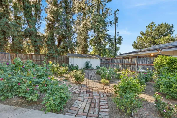 $1,799,000 | 101 West Gibson Road, Woodland, CA 95695
