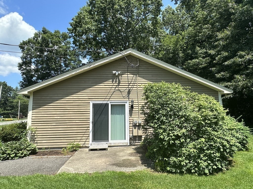 36 Old Forge Road, Unit 36 Bridgewater, MA 02324 - Photo 17 of 18 Gallery Image 17