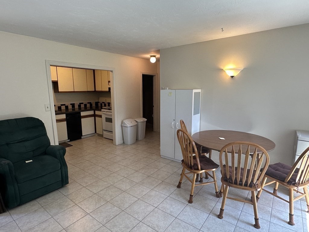 36 Old Forge Road, Unit 36 Bridgewater, MA 02324 - Photo 6 of 18 Gallery Image 6