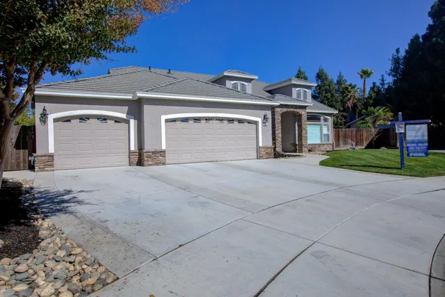 $899,950 | 1943 Alex Way, Turlock, CA 95382