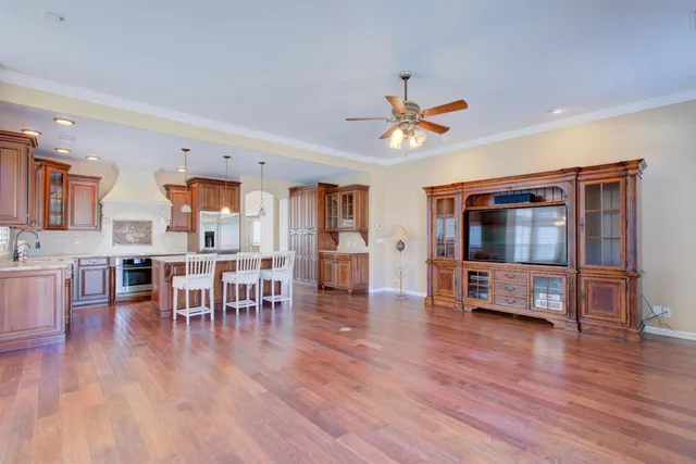 $899,950 | 1943 Alex Way, Turlock, CA 95382